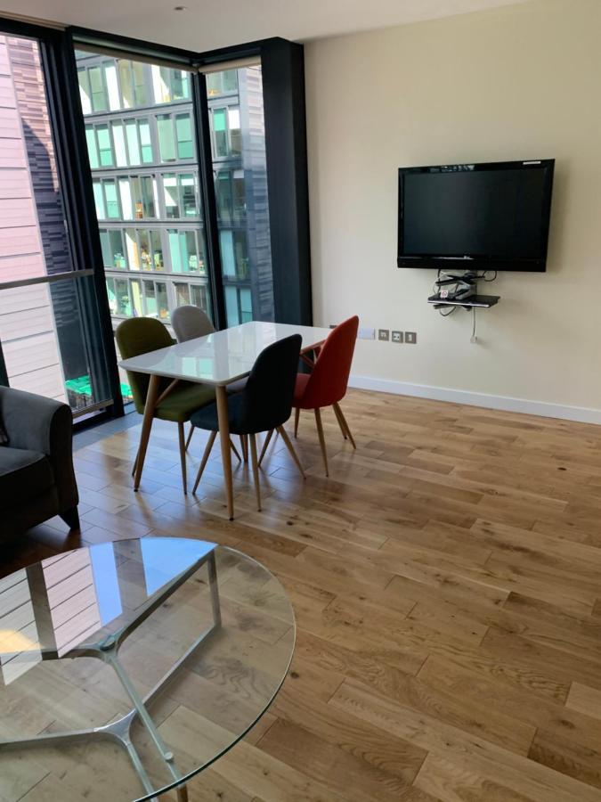 Quartermile 1 Bedroom Apartment - With Free Parking Included Edimburgo Esterno foto